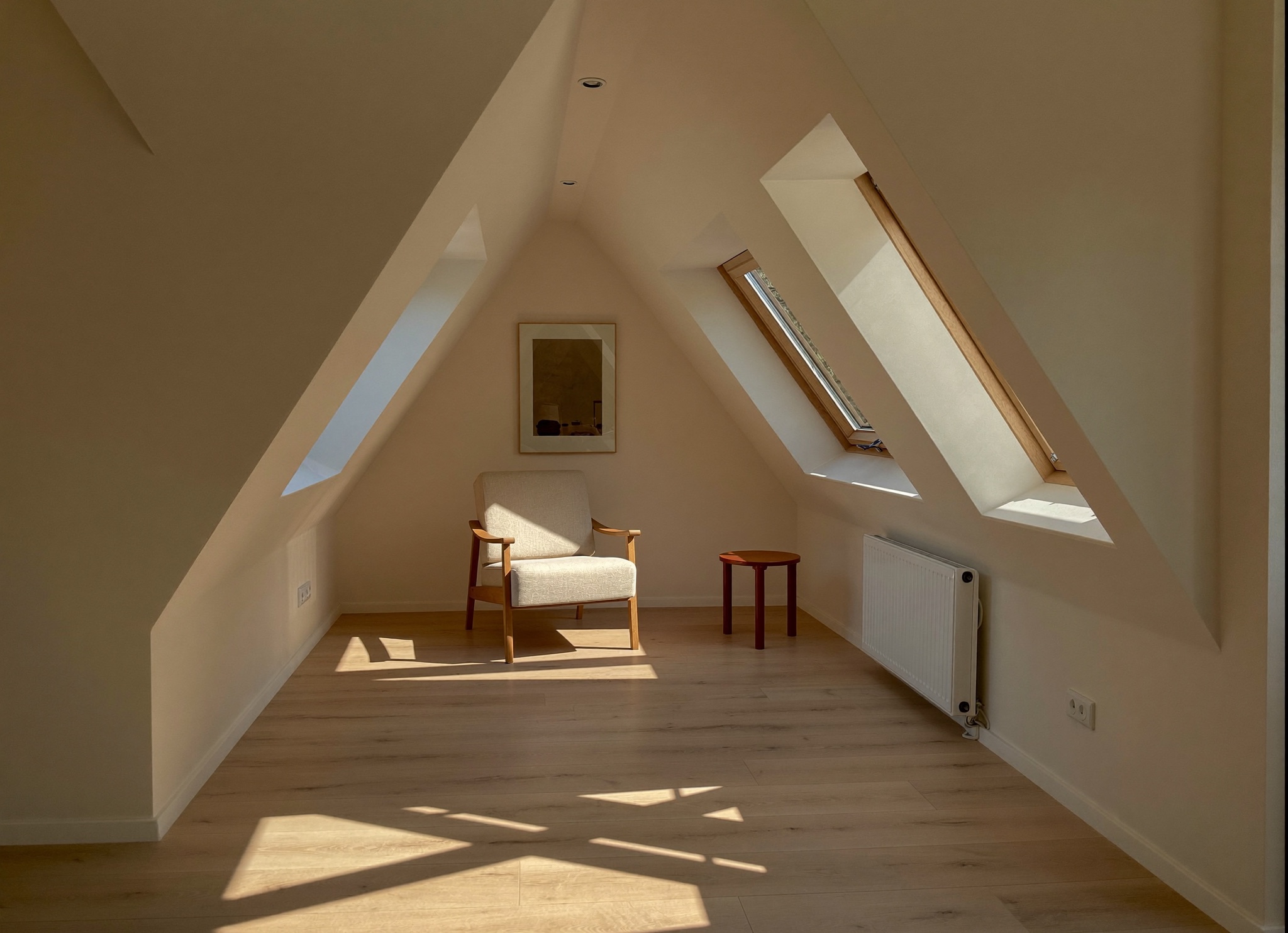 Ausgebautes Dachgeschoss mit Wohnraumdachfenstern
